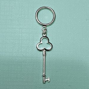 Sterling silver key pendant 2"